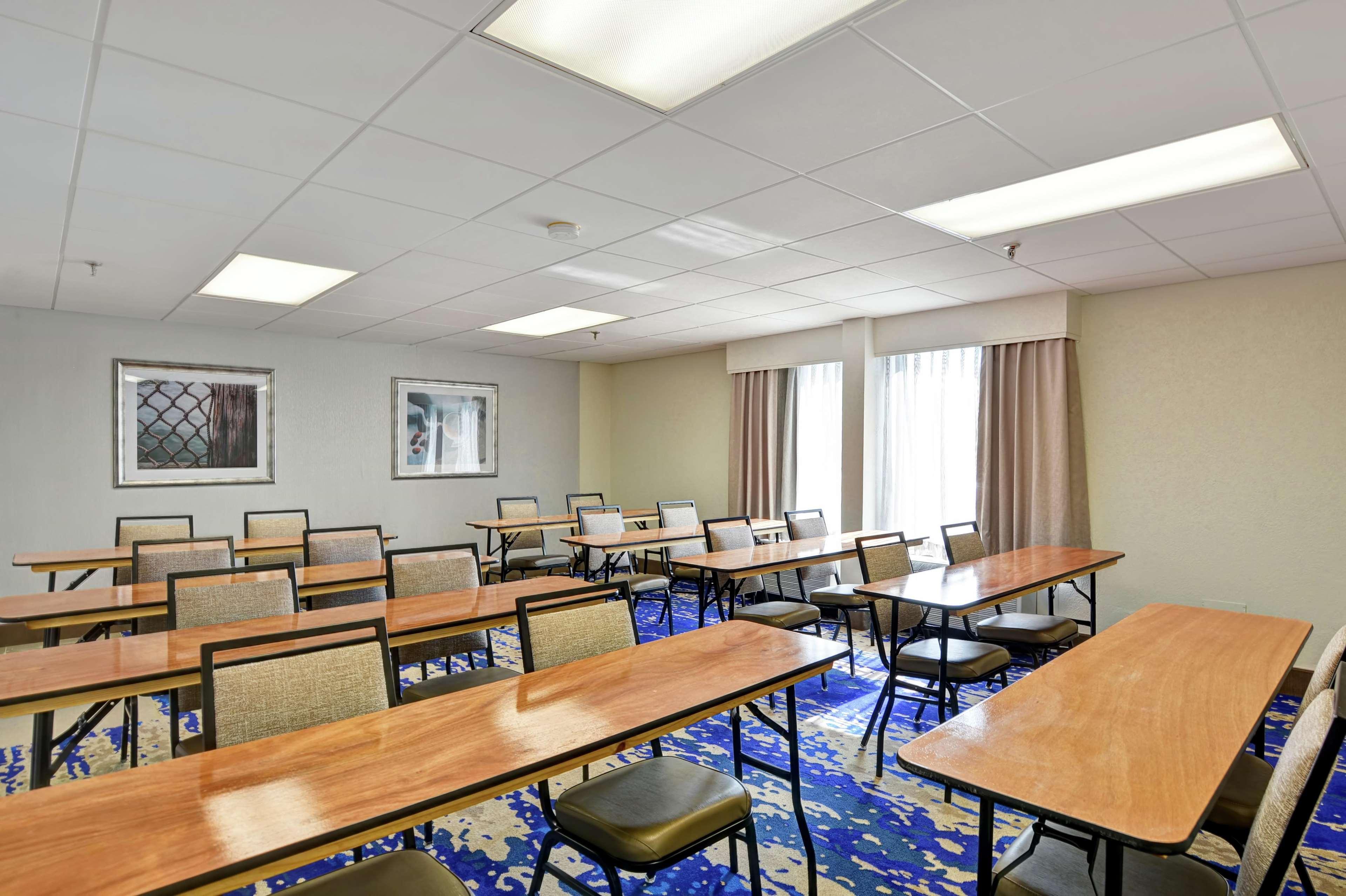 Hampton Inn By Hilton Milford Exteriér fotografie