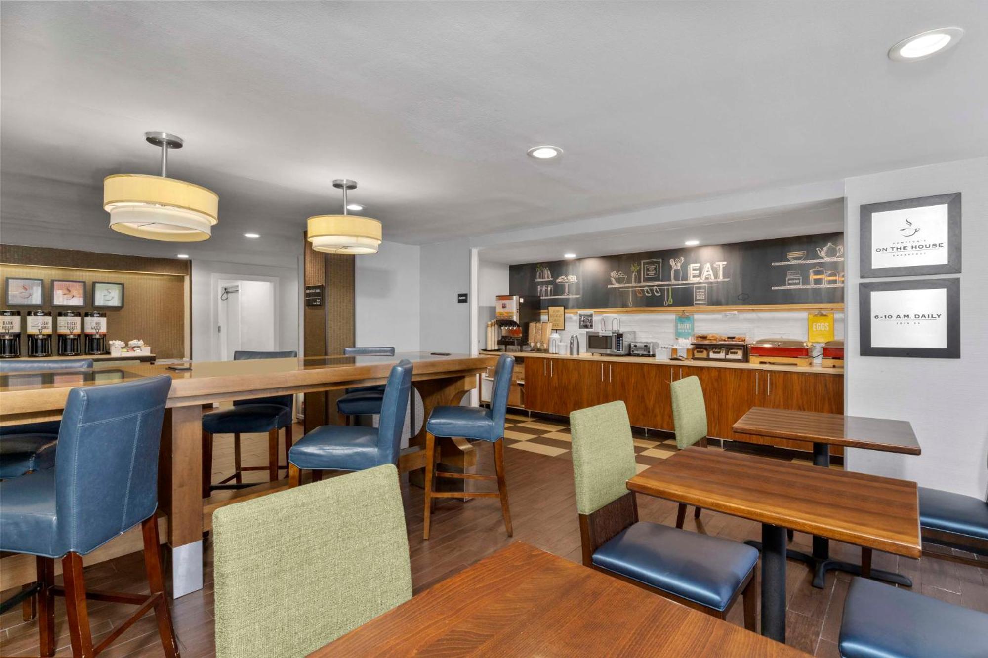 Hampton Inn By Hilton Milford Exteriér fotografie