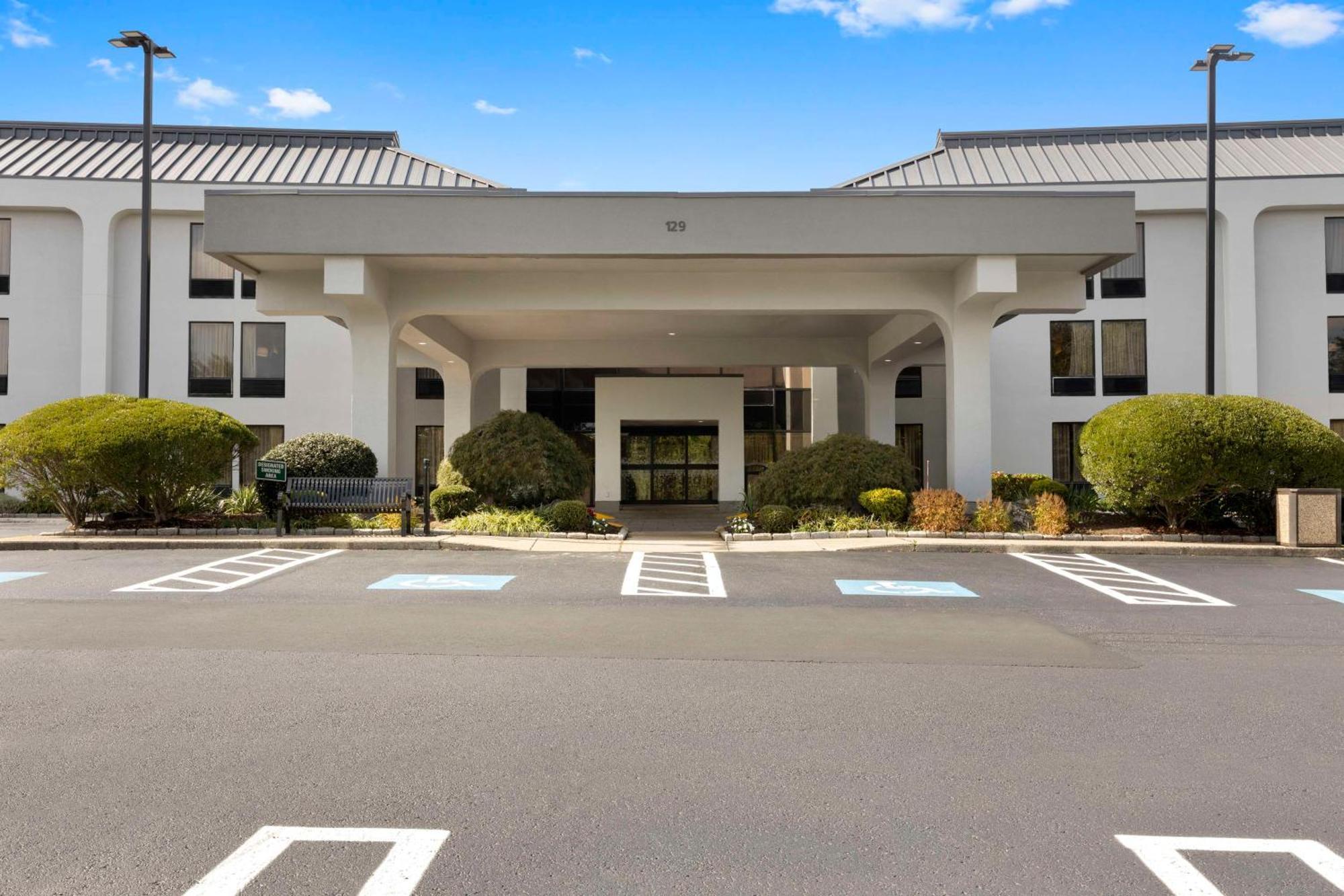 Hampton Inn By Hilton Milford Exteriér fotografie